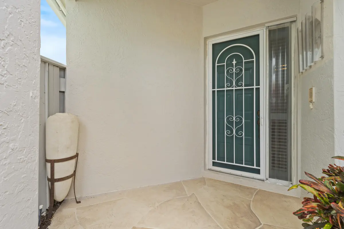 8_08 at 637 Masters Way, Palm Beach Gardens