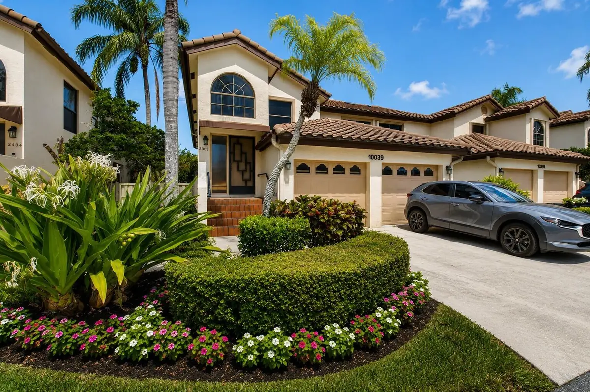 Elegant Coach Home at 10039 53rd Way 2303, Boynton Beach