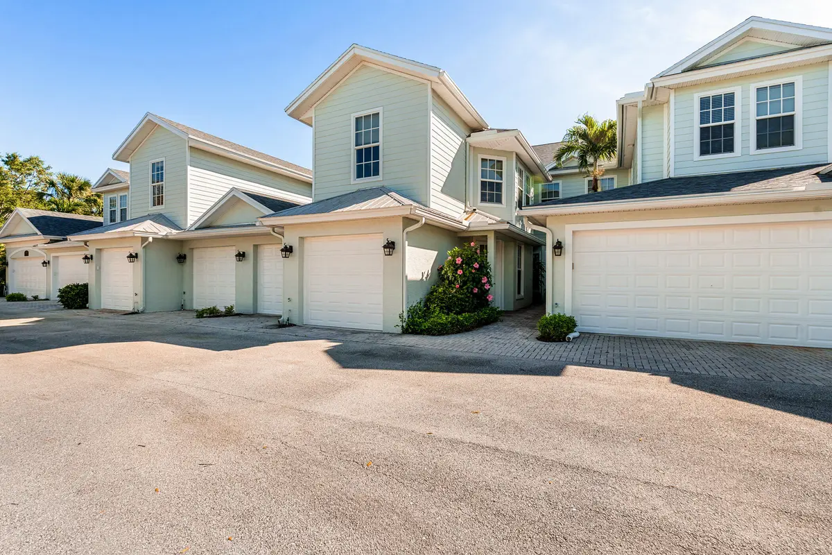 5. at 2320 Water Oak Court 123, Vero Beach