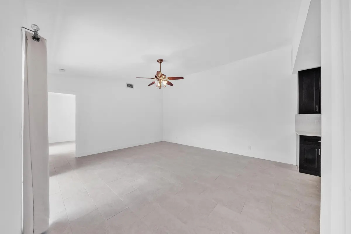 5 Living Area (1) at 4757 Sunny Palm Circle A, West Palm Beach