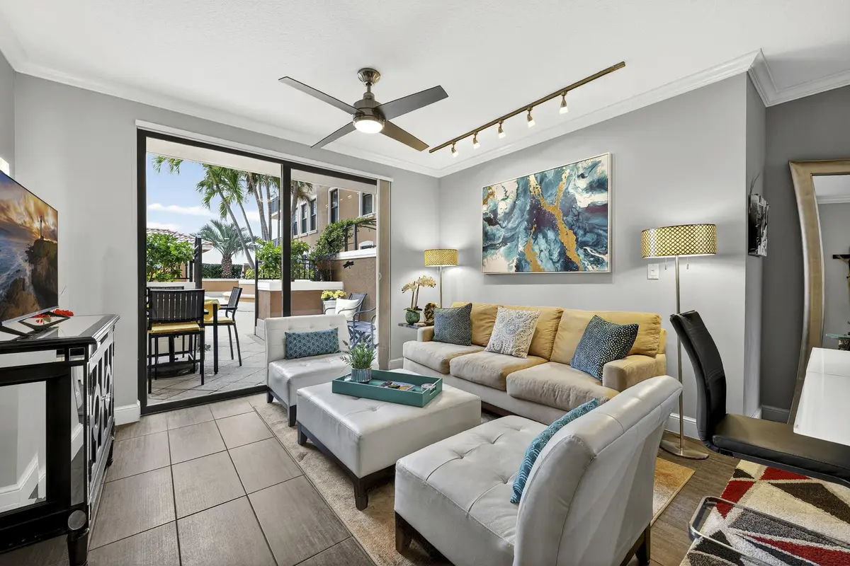 005_Coastal Living at its' best! at 511 Lucerne Avenue 312, Lake Worth Beach