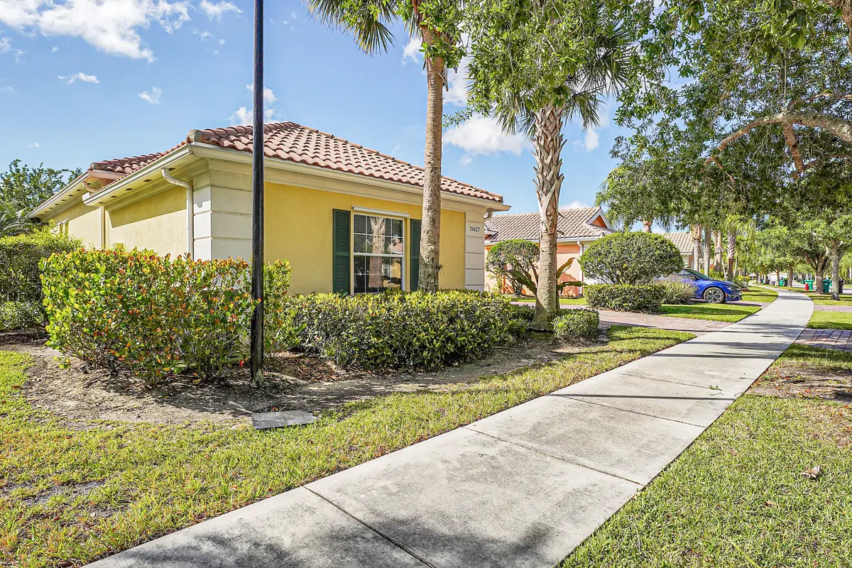 20240413135109744375000000-o at 11427 SW Rockingham Drive, Port St. Lucie