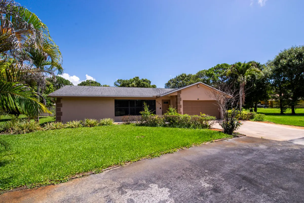 _IMG2403 at 7107 181st Street, Jupiter