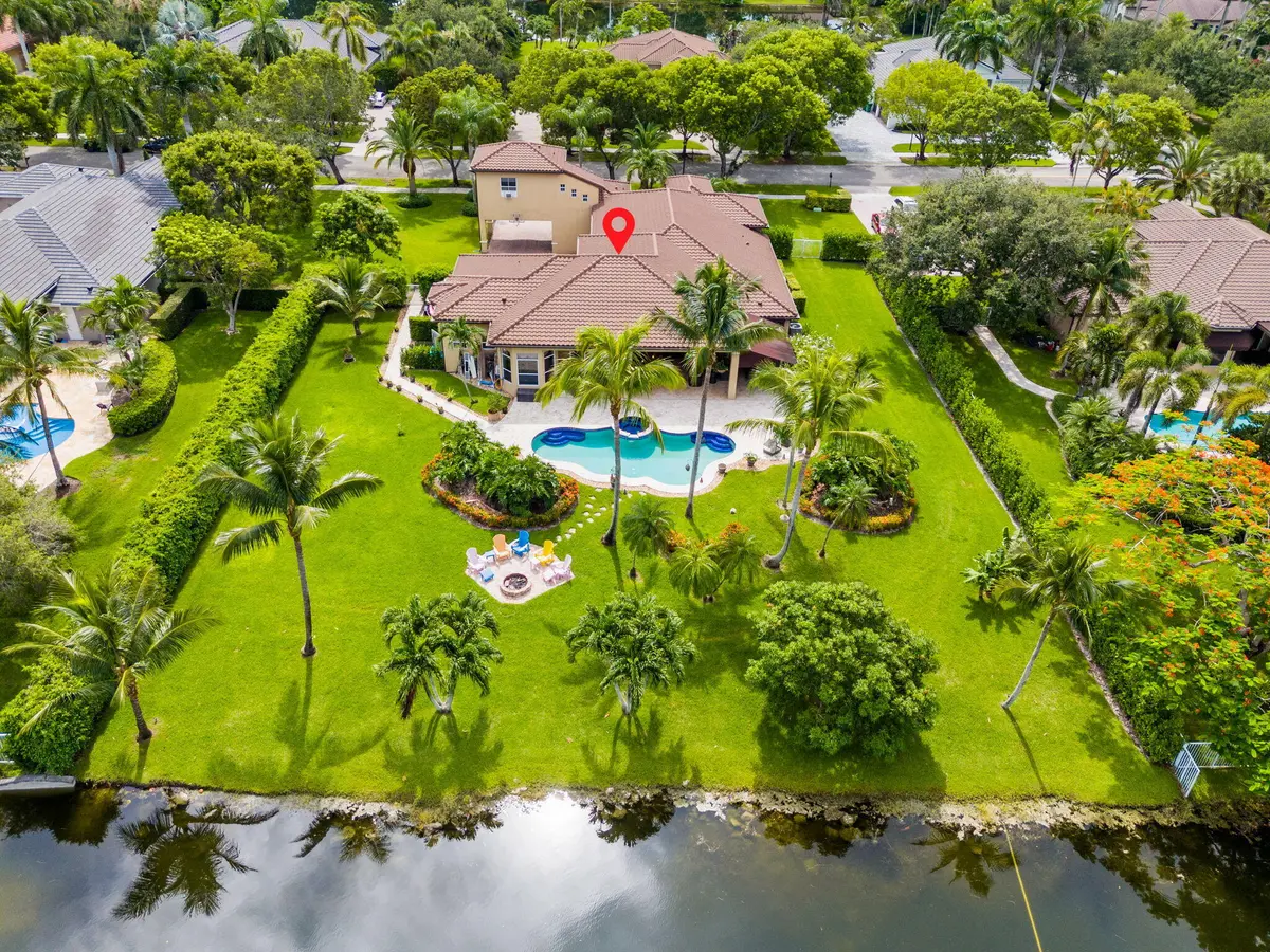 96-web-or-mls-DJI_20260703104747_0095_D- at 3263 SW 138th Way, Davie