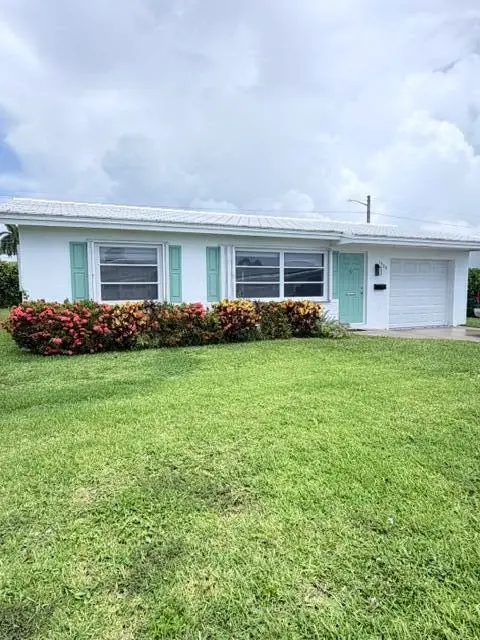 Front of House at 1308 SW 24th Street, Boynton Beach