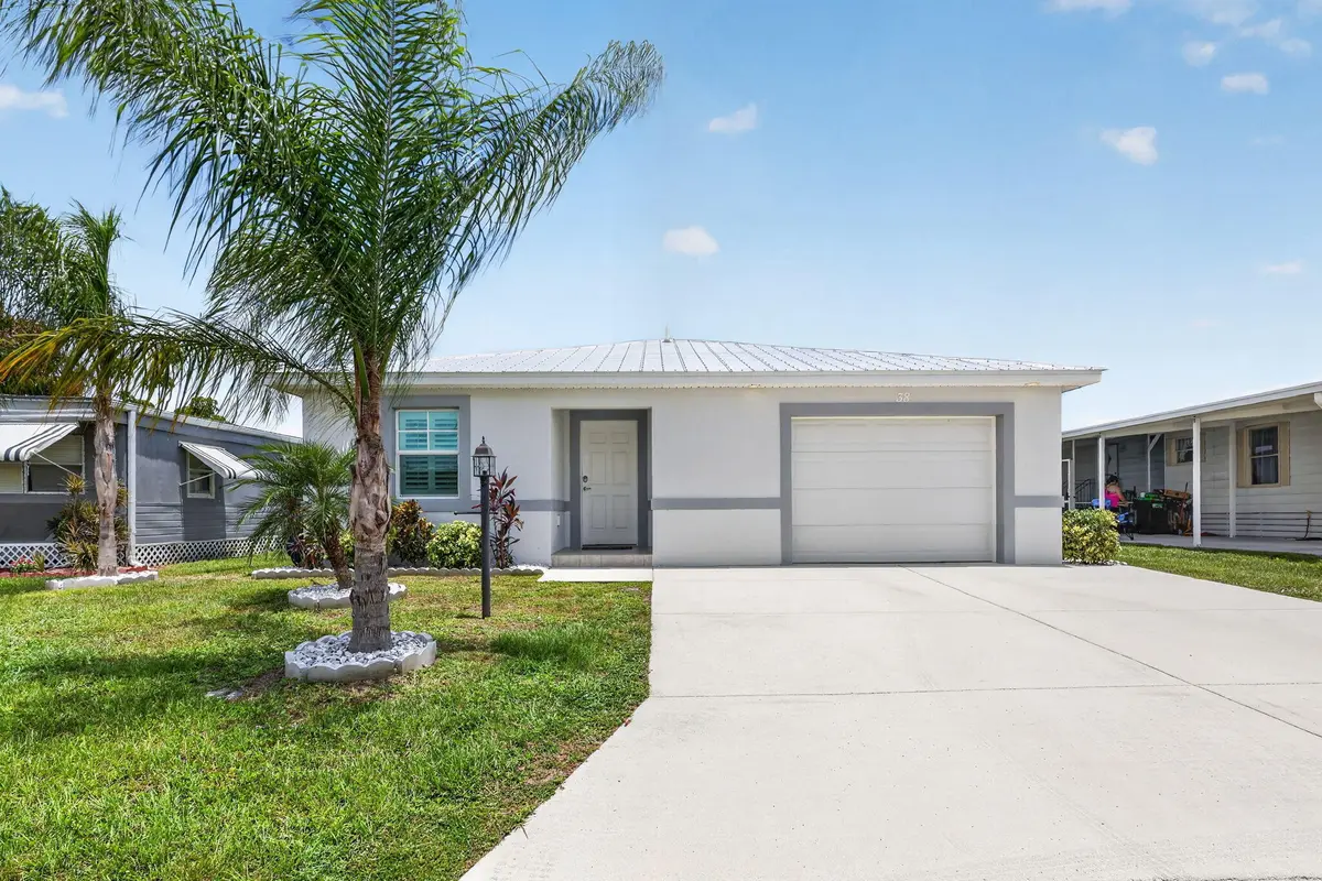 2-web-or-mls-5P1A4374 at 38 Spanish Way, Port St. Lucie