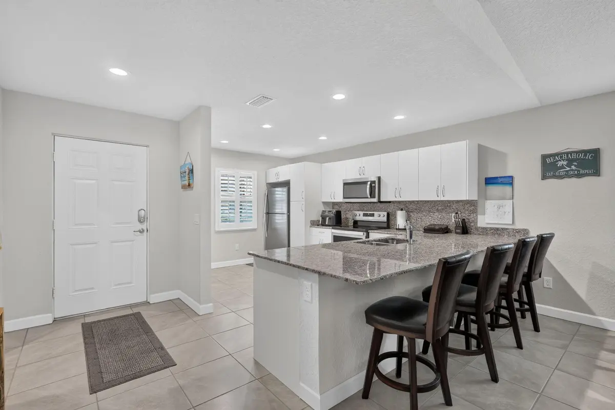 9-web-or-mls-5P1A4410 at 38 Spanish Way, Port St. Lucie