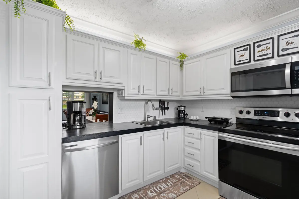 DSC04554.jpg-SMALL at 300 NE 26th Avenue 1030, Boynton Beach