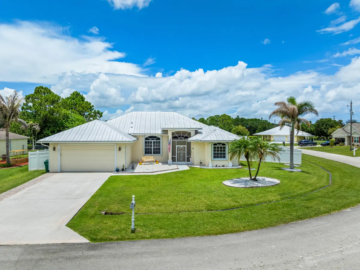 Front Exterior at 5771 NW Belwood Circle, Port St. Lucie