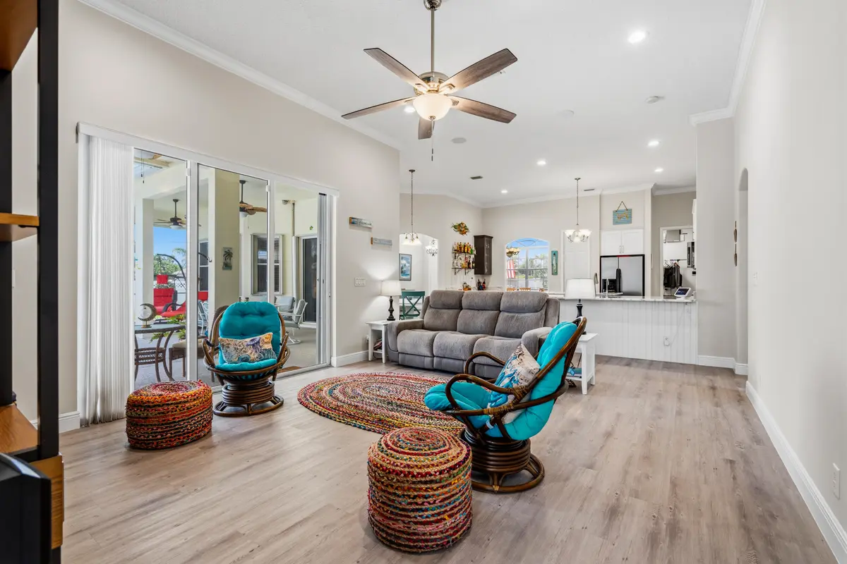 Family Room at 5771 NW Belwood Circle, Port St. Lucie