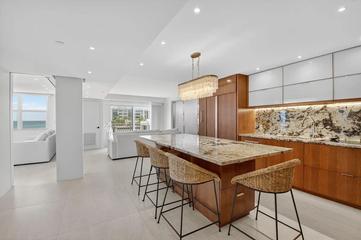 6-web-or-mls-DSC_8270 at 4511 S Ocean Boulevard 507, Highland Beach