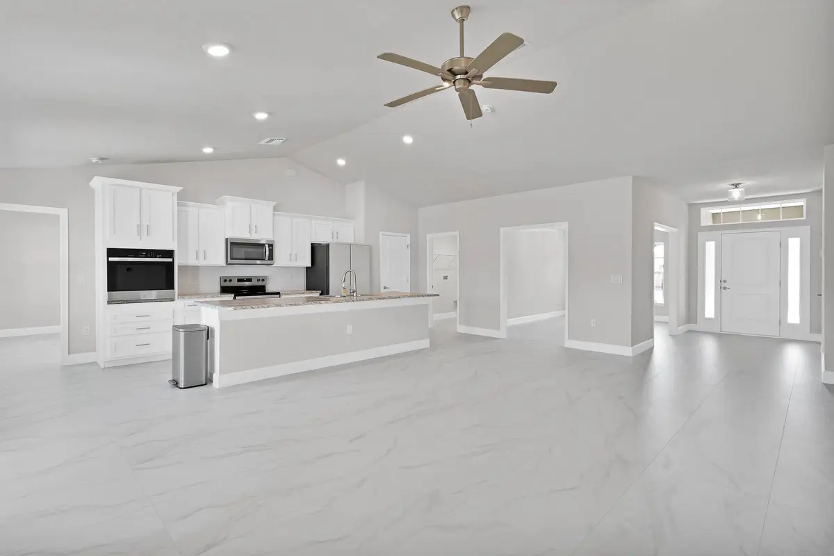 170 Spring Valley Avenue, Sebastian, FL – photo 3