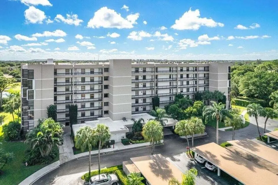 Club Royale building 2 (2) at 6562 BOCA DEL MAR Drive 526, Boca Raton