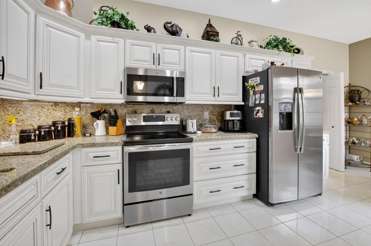 kitchen at 10632 Royal Caribbean Circle, Boynton Beach