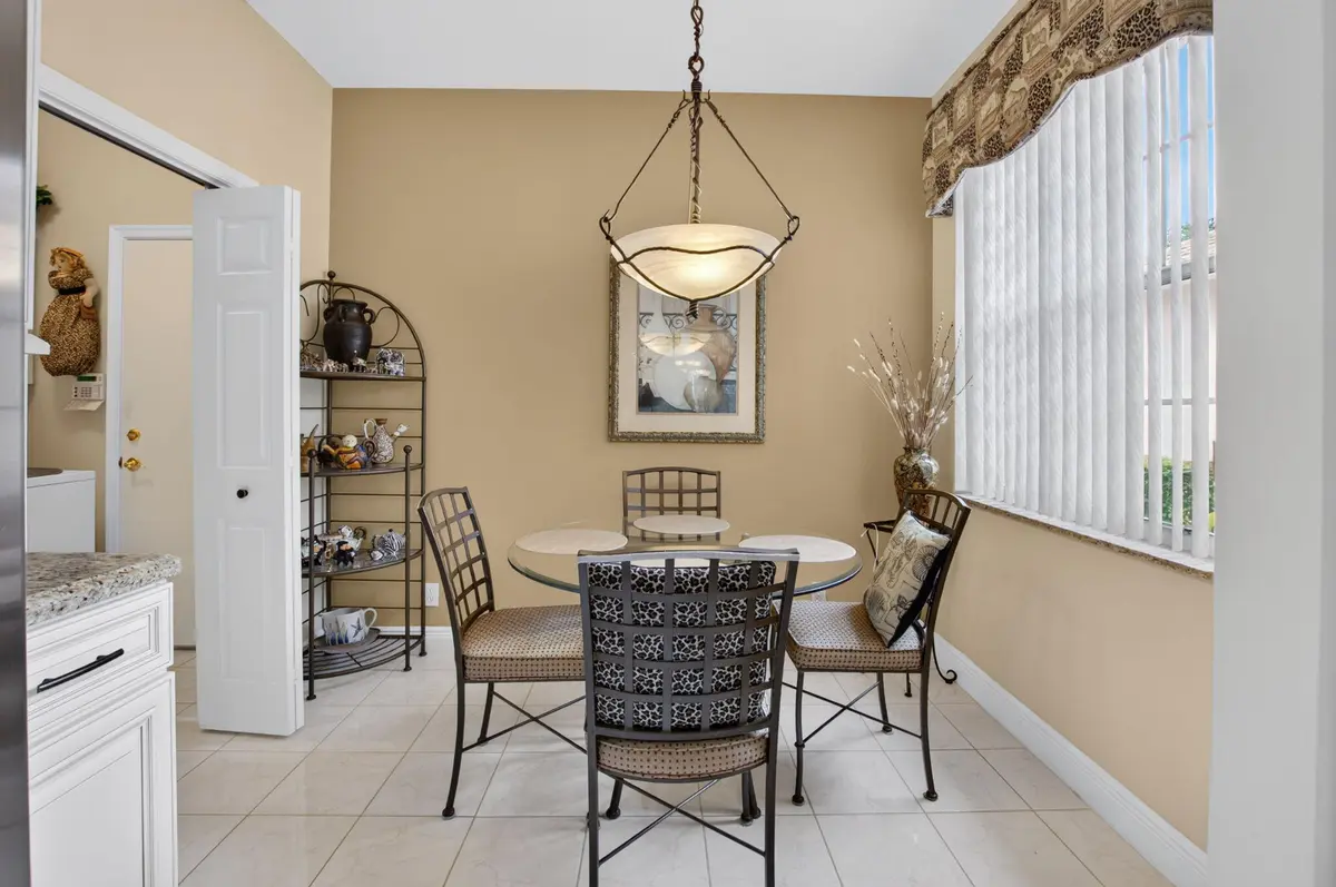 eat in kitchen dining at 10632 Royal Caribbean Circle, Boynton Beach