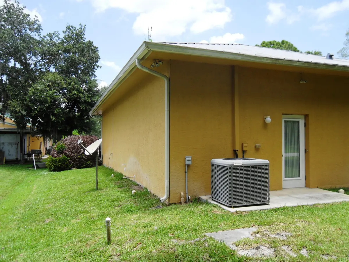 Dynasty 5022 (4) at 5022 Turnpike Feeder Road, Fort Pierce