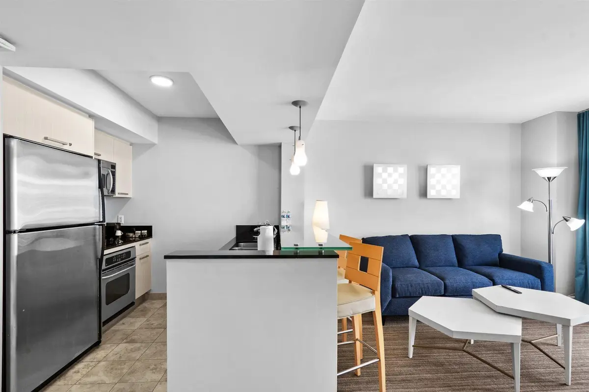 04-4 at 18683 Collins Avenue 1403, Sunny Isles Beach