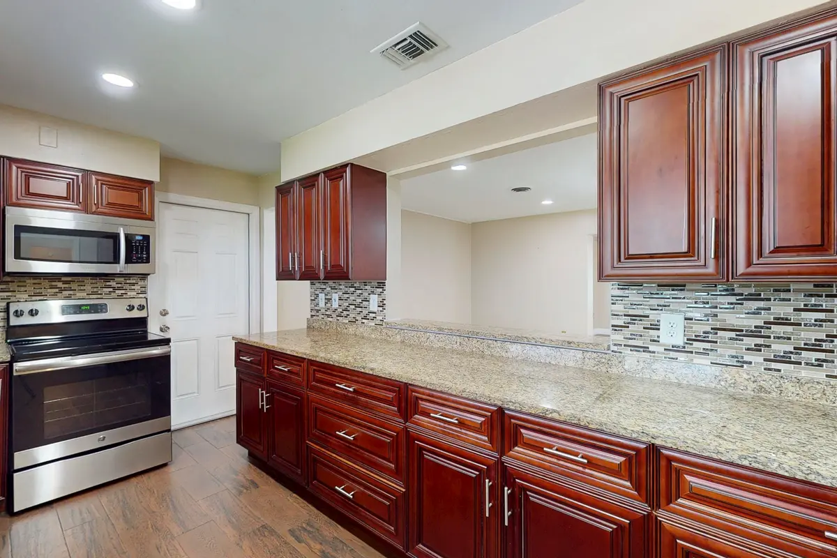 iPixx_01_5 at 613 Beach Avenue, Port St. Lucie