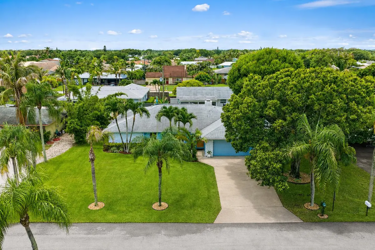 Exterior at 76 Wingo Street, Tequesta