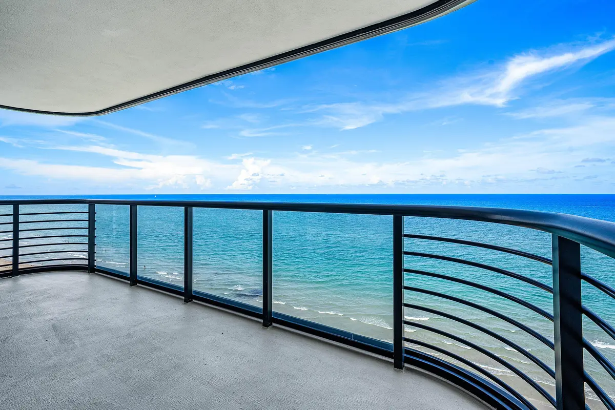 031-250SouthOceanBoulevard-11C-BocaRaton at 250 S Ocean Boulevard 11c, Boca Raton