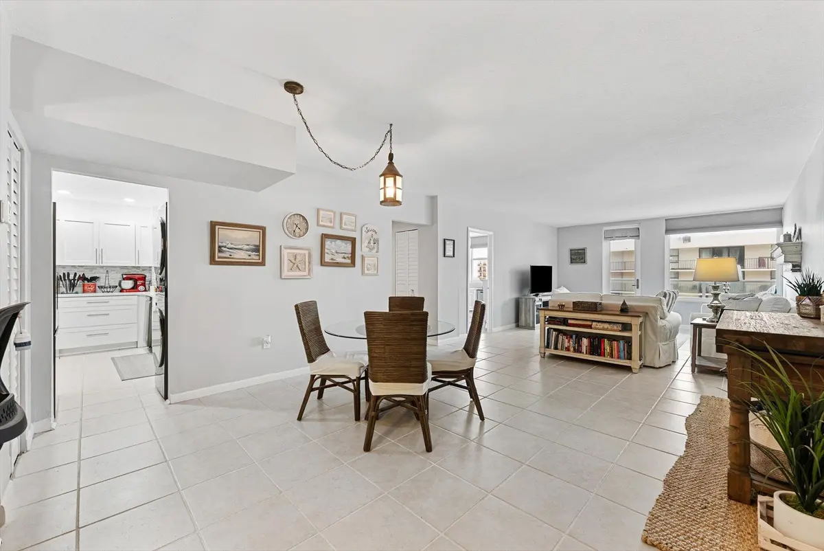 04-4 at 3450 S Ocean Boulevard 620, Palm Beach