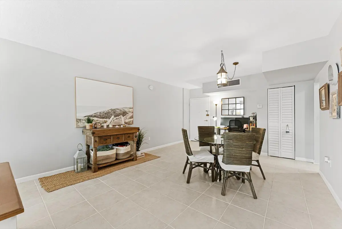 05-5 at 3450 S Ocean Boulevard 620, Palm Beach