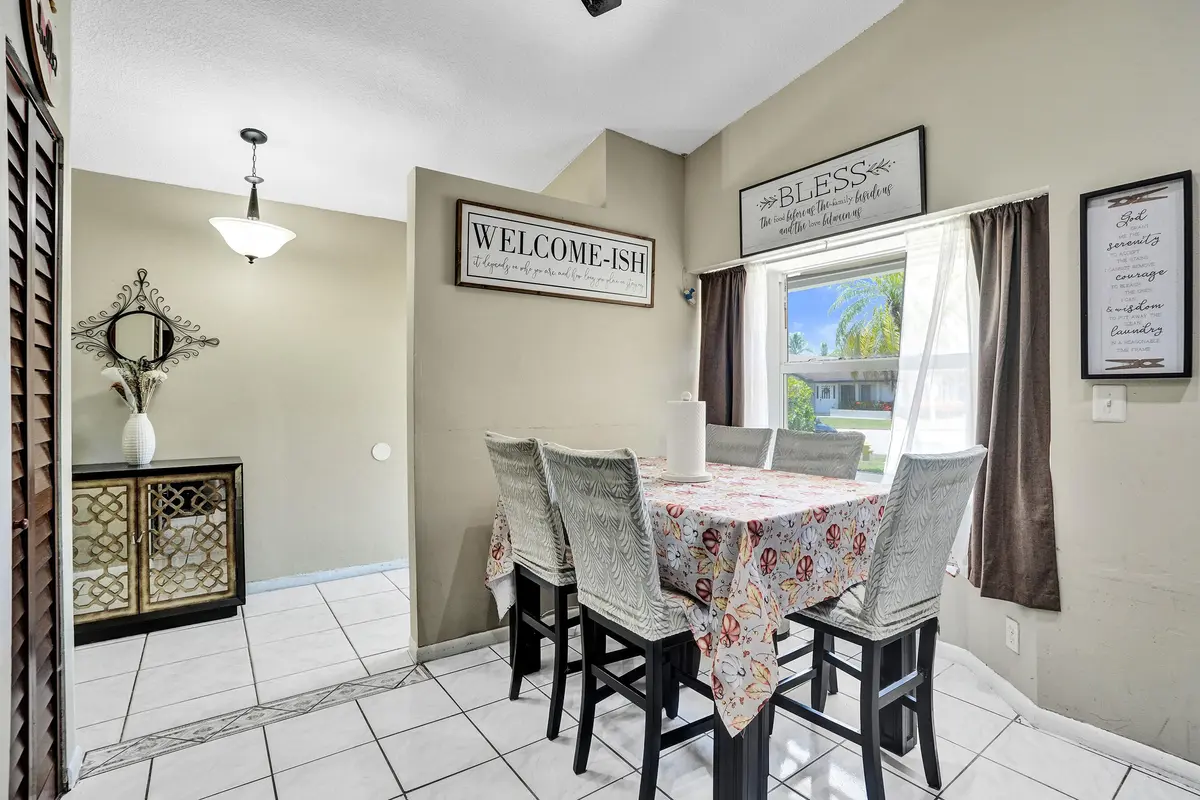 DSC04796 at 8340 SW 41st Street, Davie