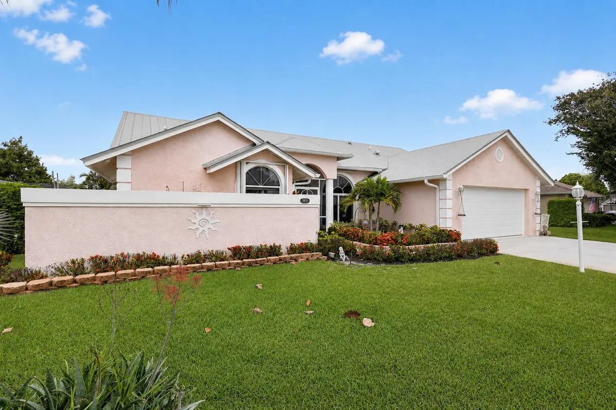 IMG_8605 at 1921 NE Acapulco Drive, Jensen Beach
