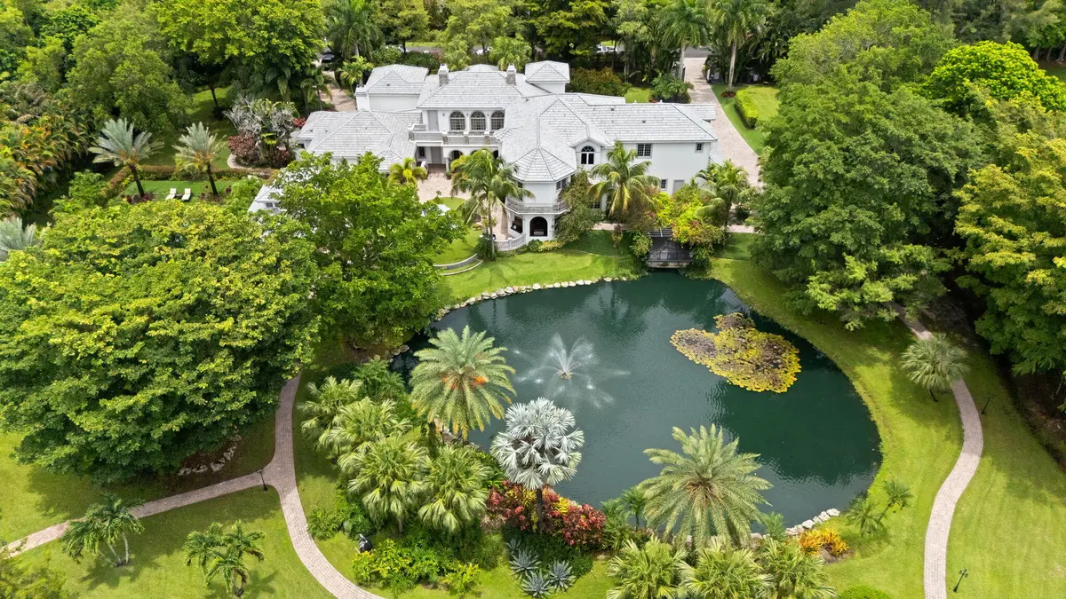 3-web-or-mls-DJI_20260702132059_0607_D at 8950 NW 70th Court, Parkland