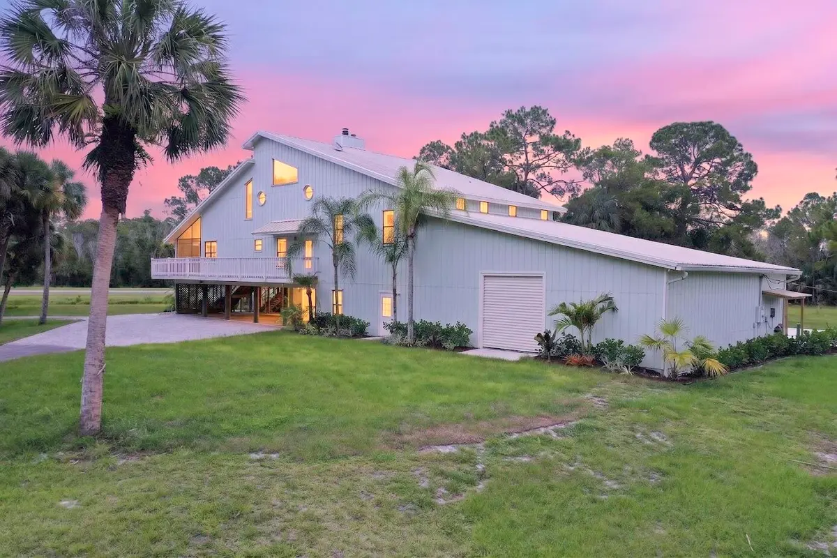 side twi at 5041 SW Blue Sky Lane, Palm City
