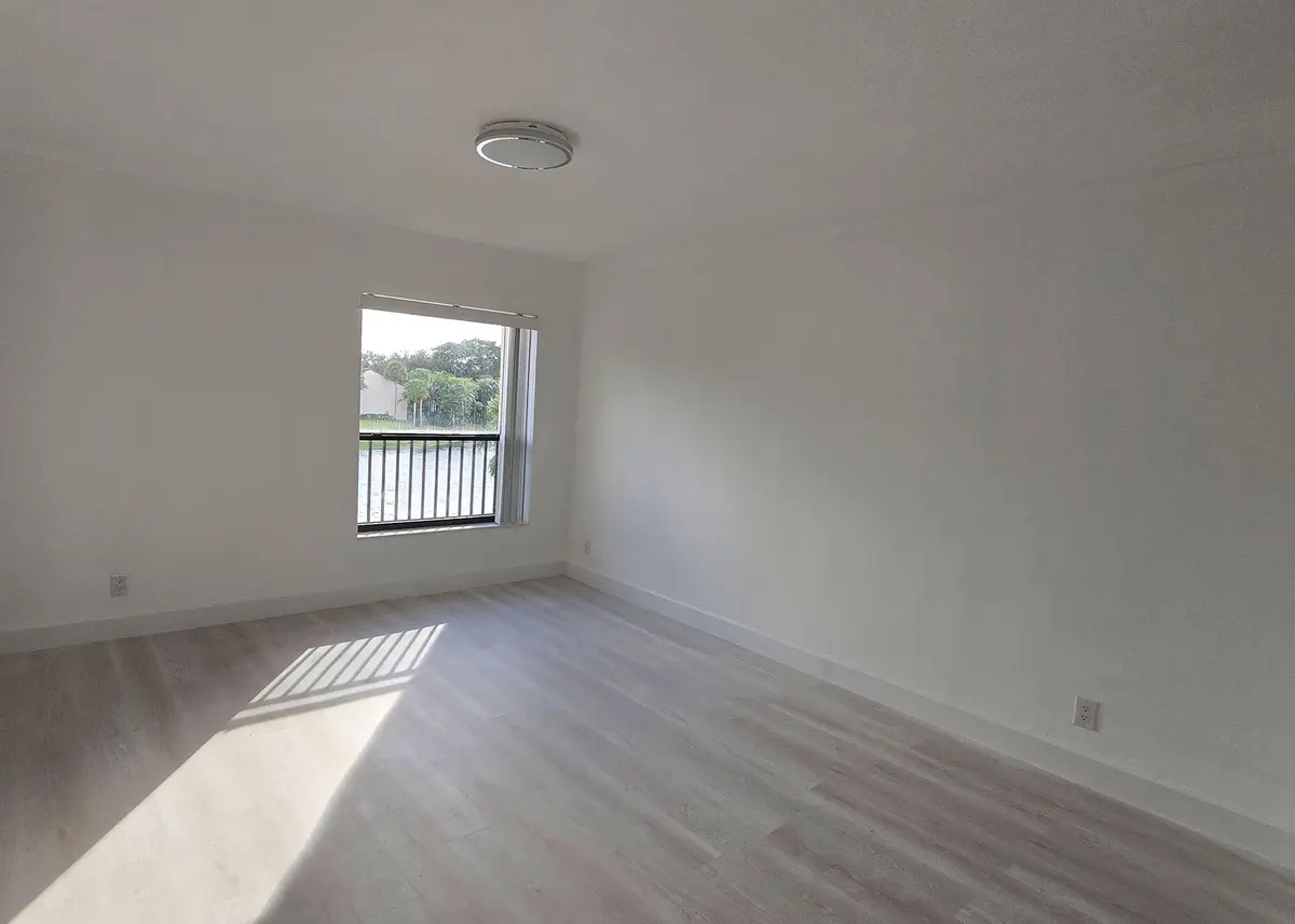 3000 NW 42nd Avenue B302, Coconut Creek, FL – photo 6