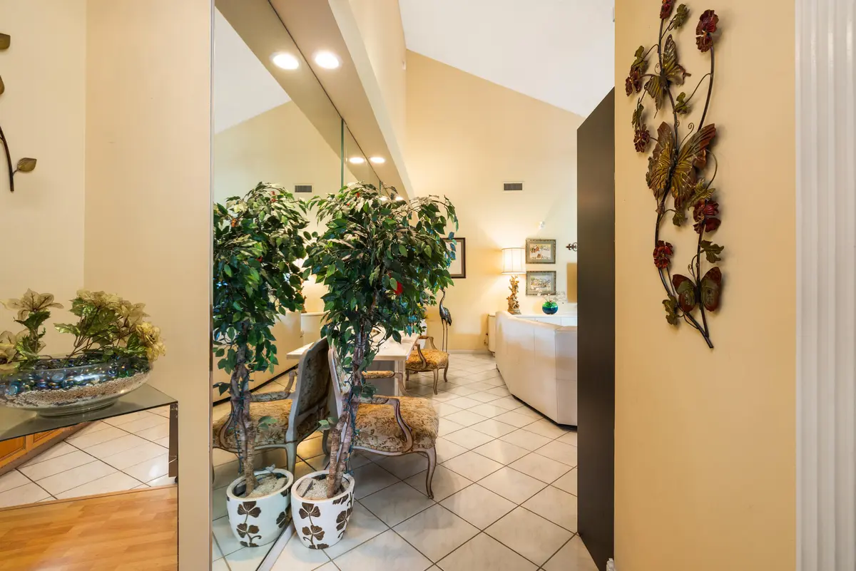Entry at 224 Cape Pointe Circle, Jupiter