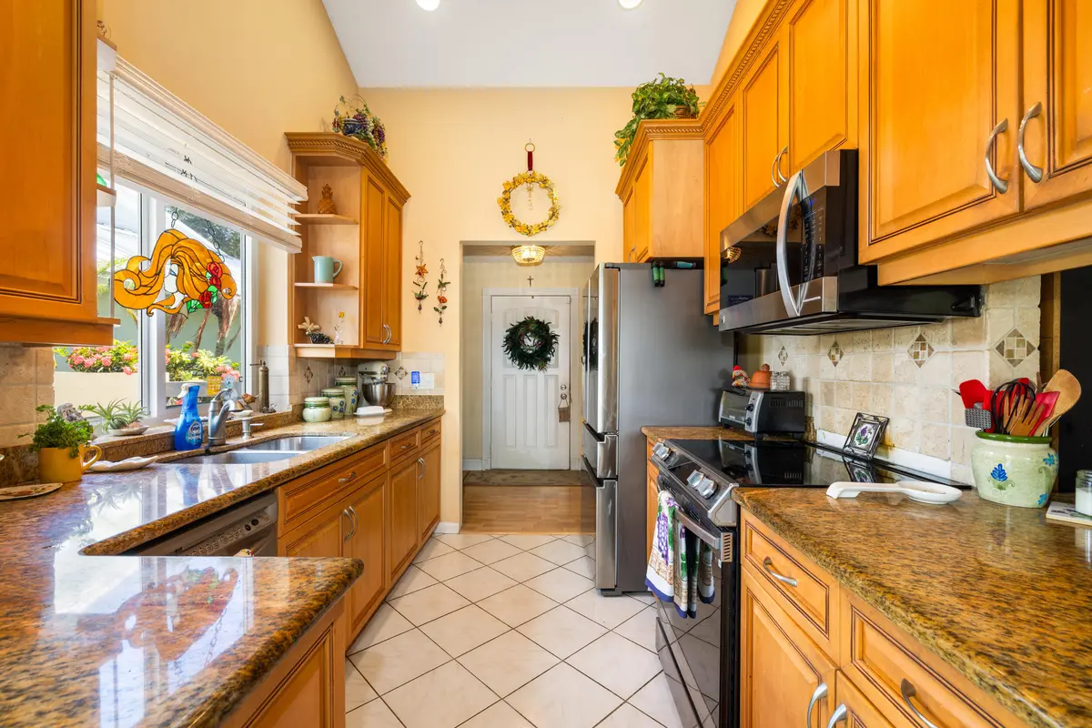 Kitchen at 224 Cape Pointe Circle, Jupiter