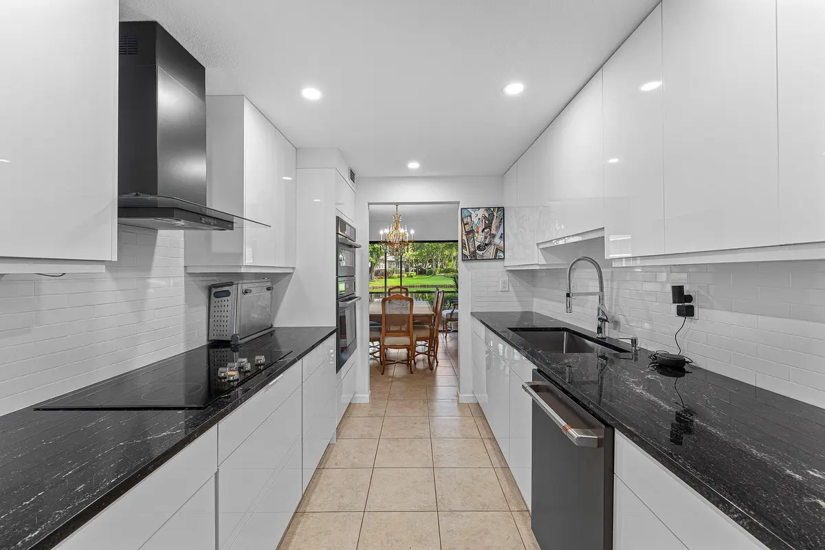 KITCHEN at 6864 Willow Wood Drive 405, Boca Raton