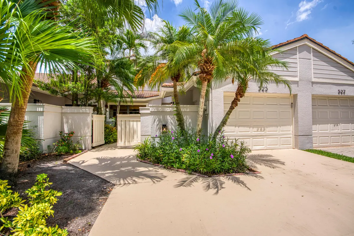 _IMG4262_HDR at 525 Prestwick Circle, Palm Beach Gardens