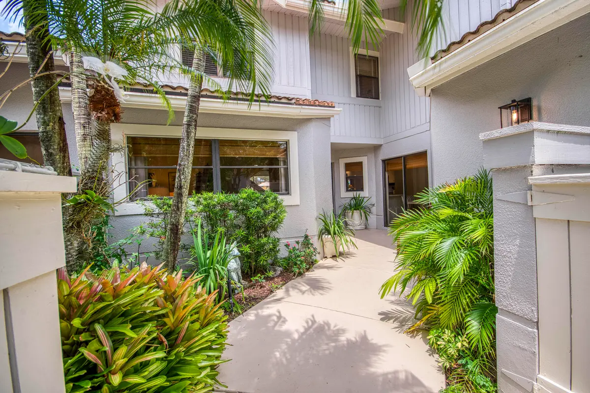 _IMG4265_HDR at 525 Prestwick Circle, Palm Beach Gardens