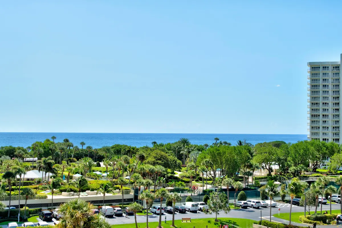 R_F040 (2) at 4201 N Ocean Boulevard Unit 608, Boca Raton