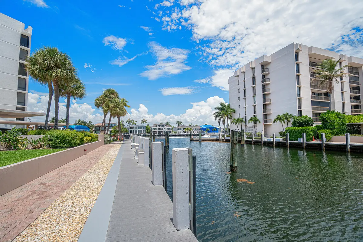 036-2697NorthOceanBoulevard-F507-BocaRat at 2697 N Ocean Boulevard 5070, Boca Raton