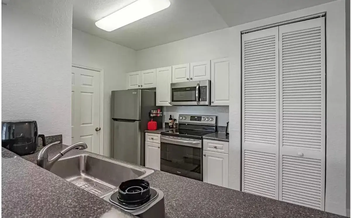Kitchen at 2308 57th Circle 2308, Vero Beach