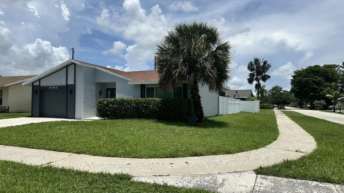 3261 1 at 3261 SW 4th Street, Deerfield Beach