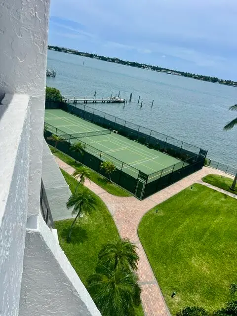 Views at 5200 N Flagler Drive 503, West Palm Beach