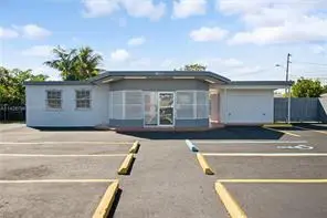2b at 820 Foster Road, Hallandale Beach