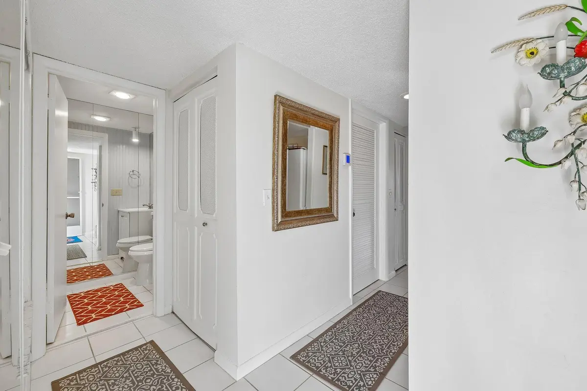 03_beyc6a4d35ff8627a at 9240 SE Riverfront D, Jupiter
