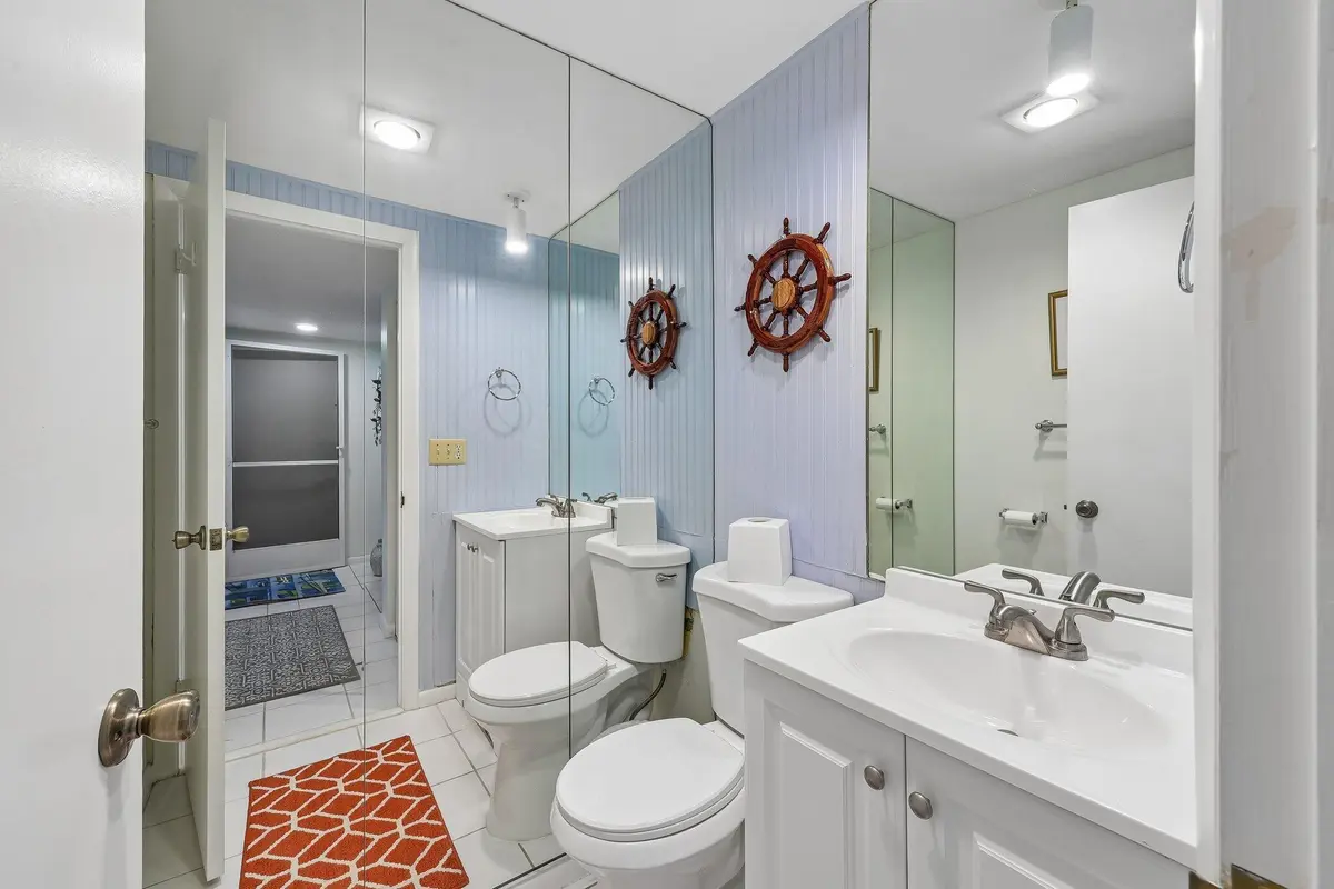 04_beyc6a4d3600b3252 at 9240 SE Riverfront D, Jupiter