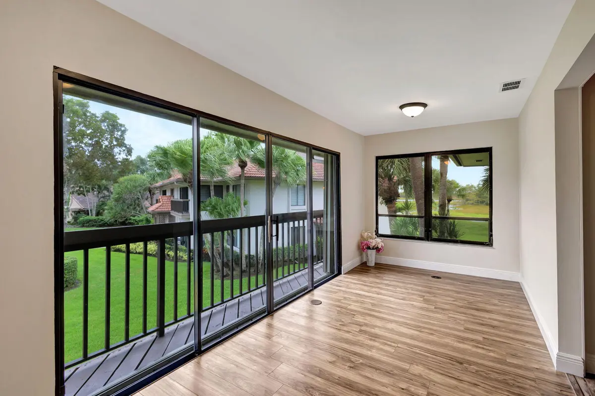 Florida Room at 1109 Duncan Circle 201, Palm Beach Gardens