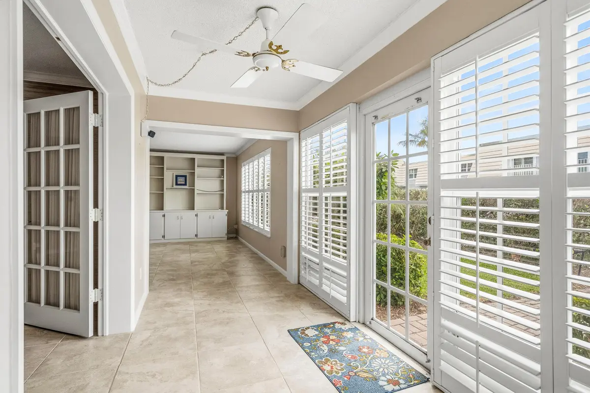 3A at 2741 Ocean Drive 31d, Vero Beach