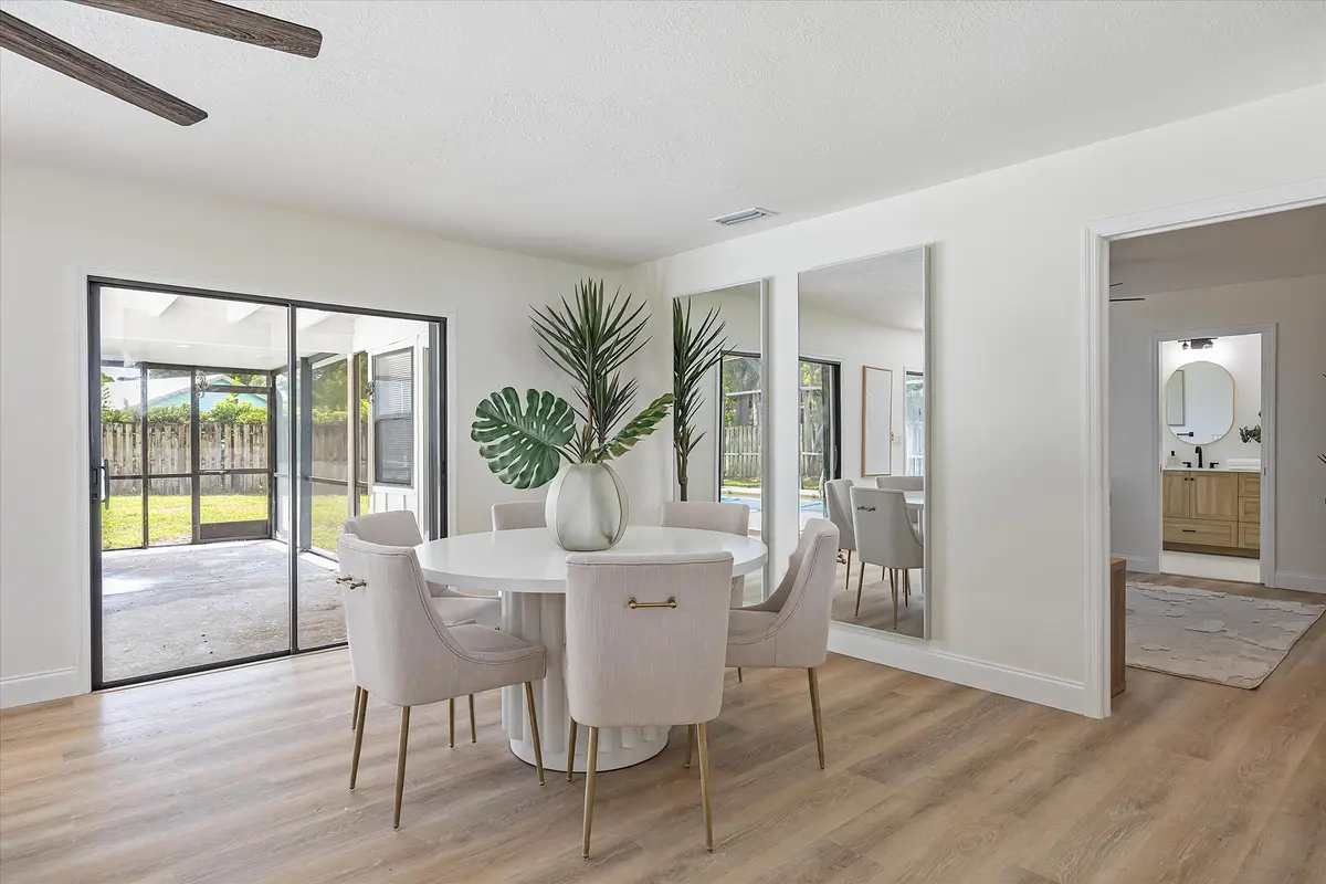 7. at 621 NE Town Terrace, Jensen Beach