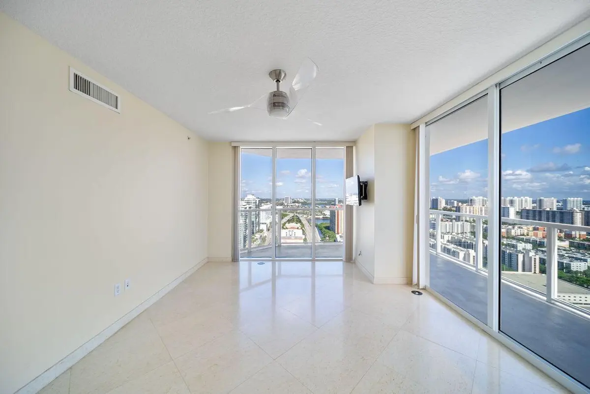 La Perla 3407c at 16699 Collins Avenue 3407, Sunny Isles Beach
