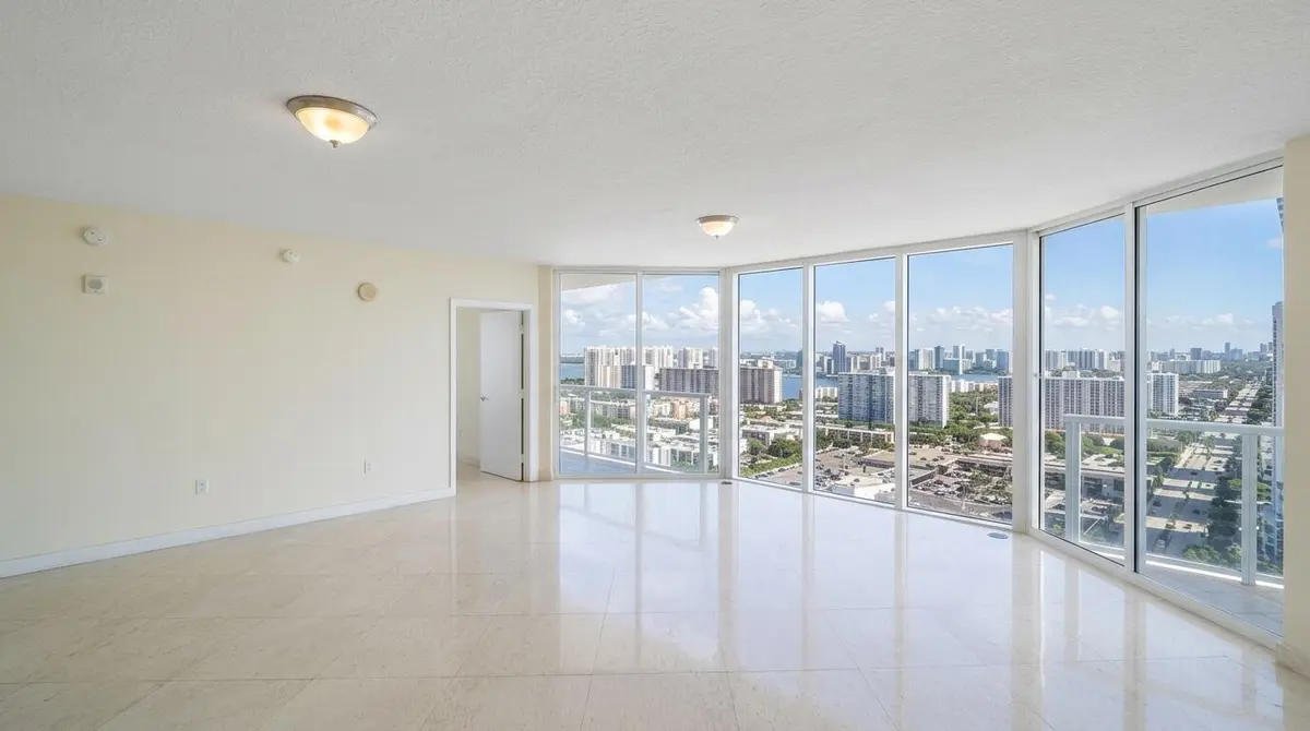 La Perla 3407j at 16699 Collins Avenue 3407, Sunny Isles Beach