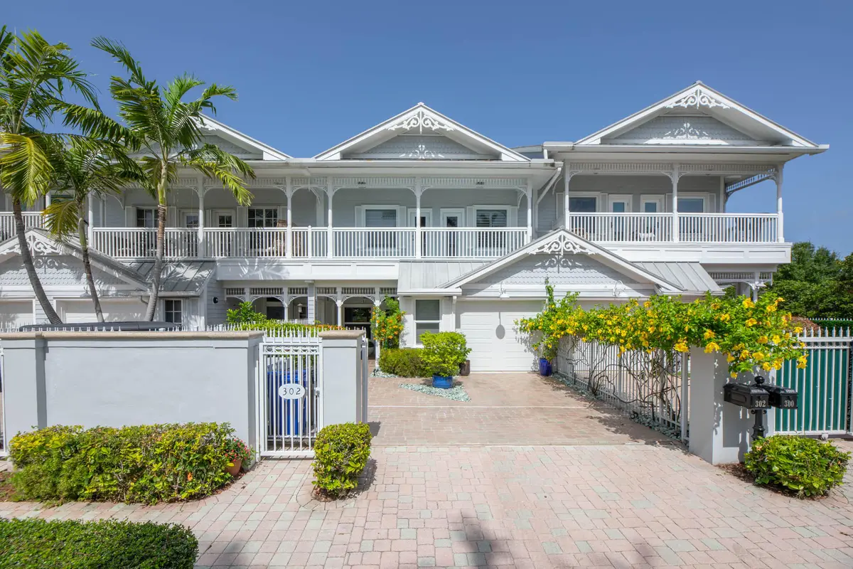 Photo-1 at 302 NE 11th Avenue, Fort Lauderdale